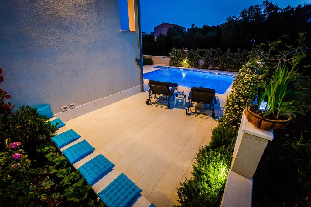 Villa Apartments Katja Trogir Exterior photo